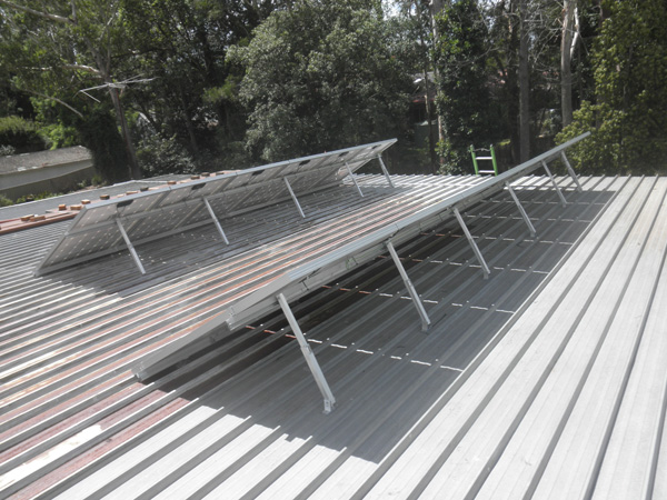 可调式屋顶安装系统
